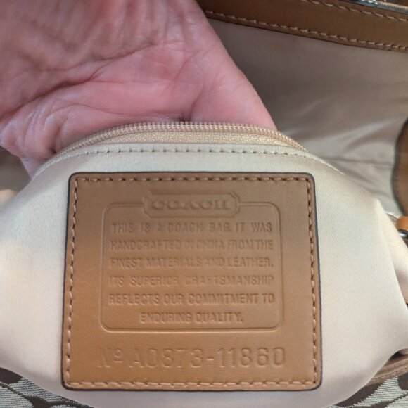 Coach SMALL 11860 Y2K Soho Beige Signature C Canvas & Tan Leather Shoulder Bag - Picture 10 of 11